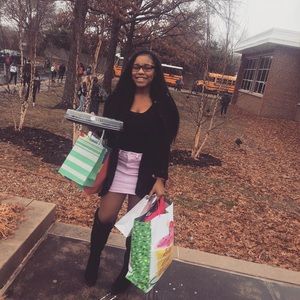 Forever 21 pink mini skirt